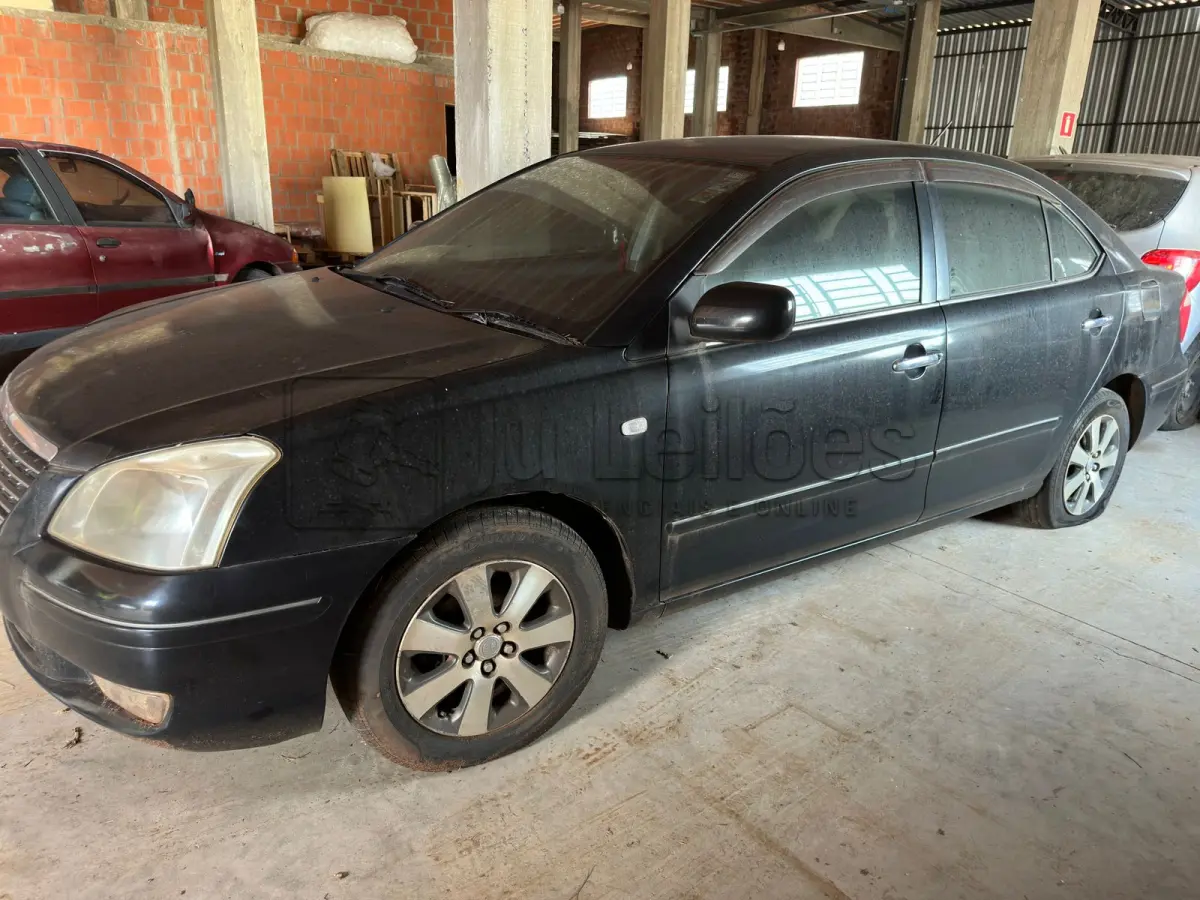LOTE 004 - TOYOTA COROLLA / SUCATA
