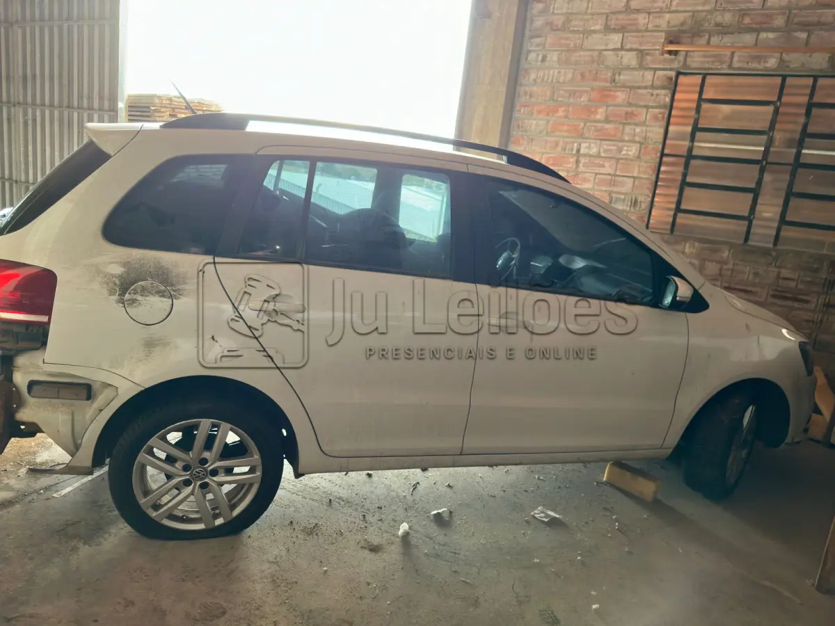LOTE 001 - VW SURAN / SUCATA