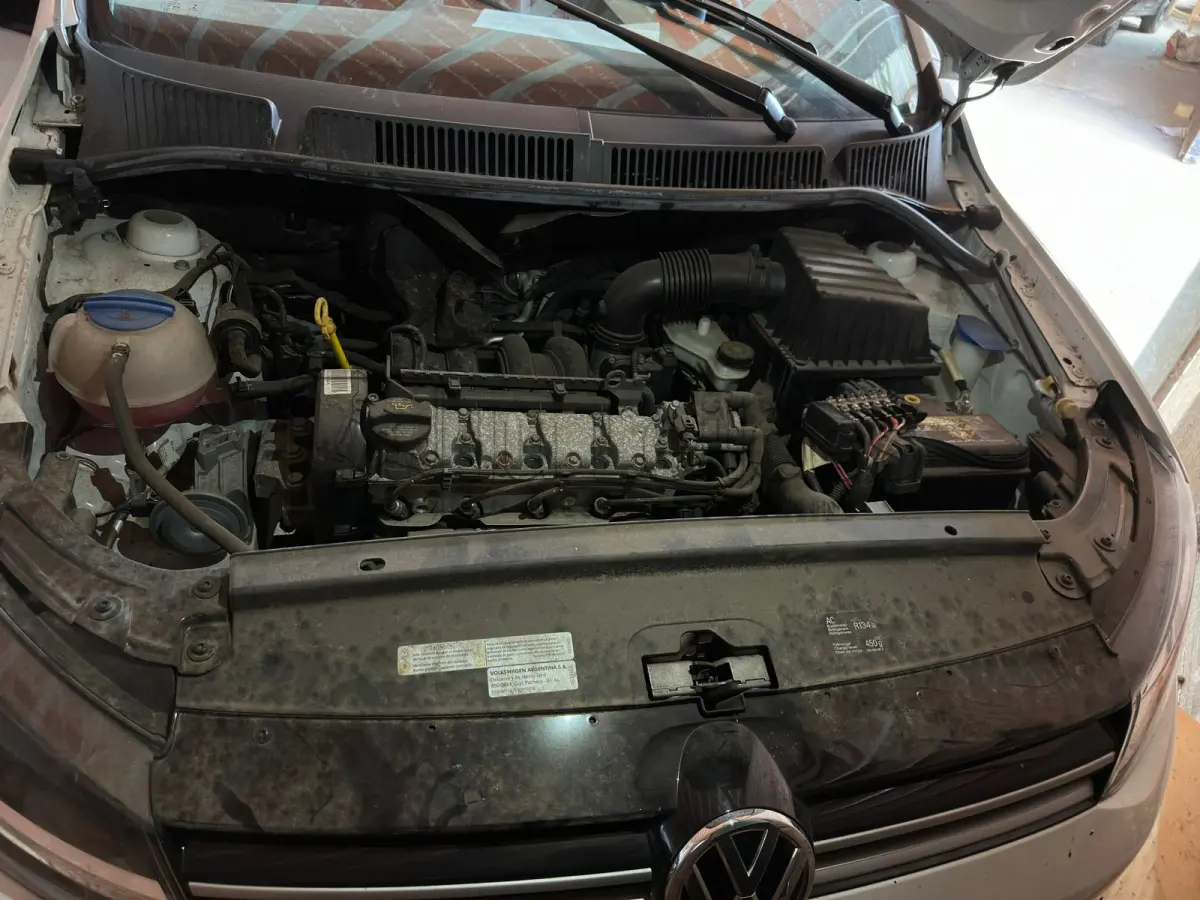 LOTE 001 - VW SURAN / SUCATA