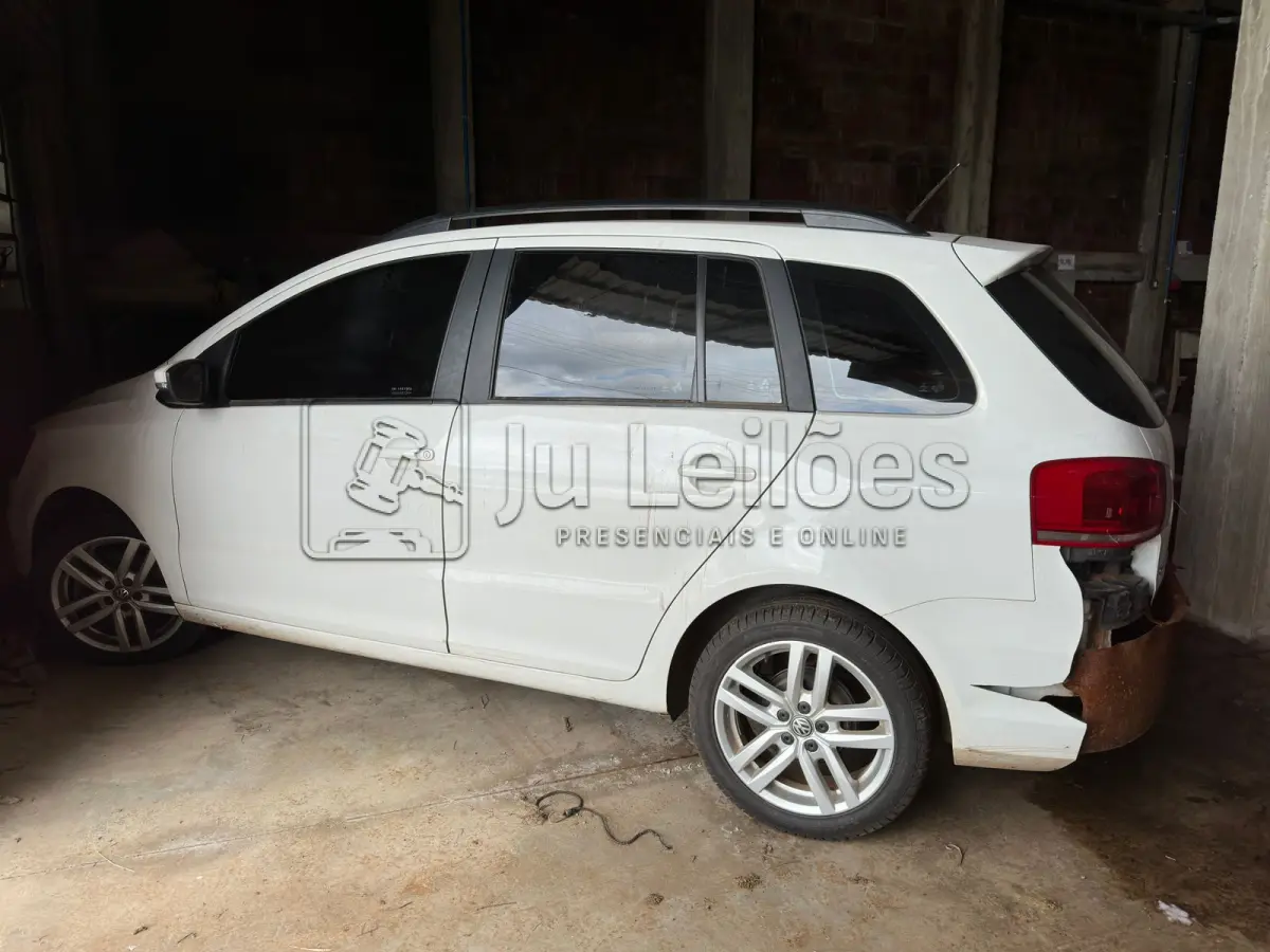 LOTE 001 - VW SURAN / SUCATA