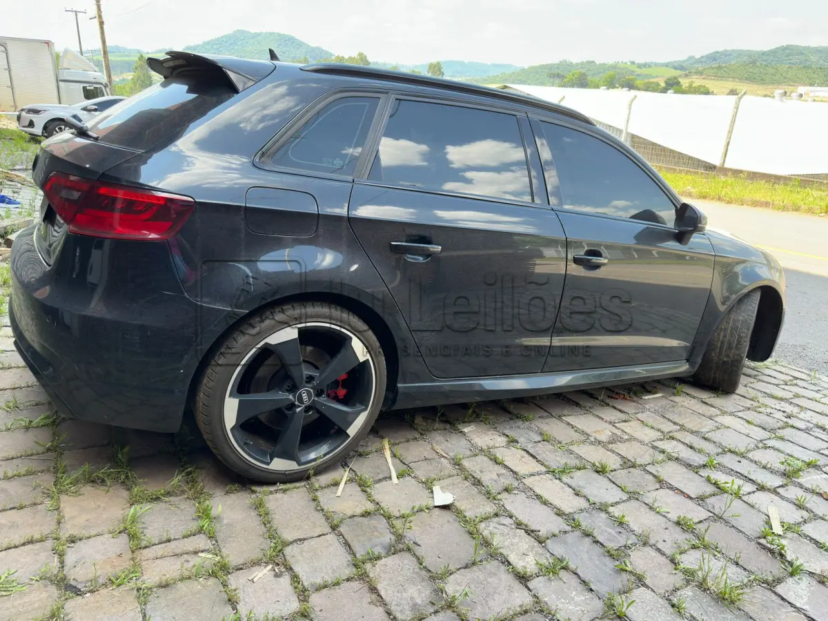 LOTE 020 - I/ AUDI RS3 SPB 367CV