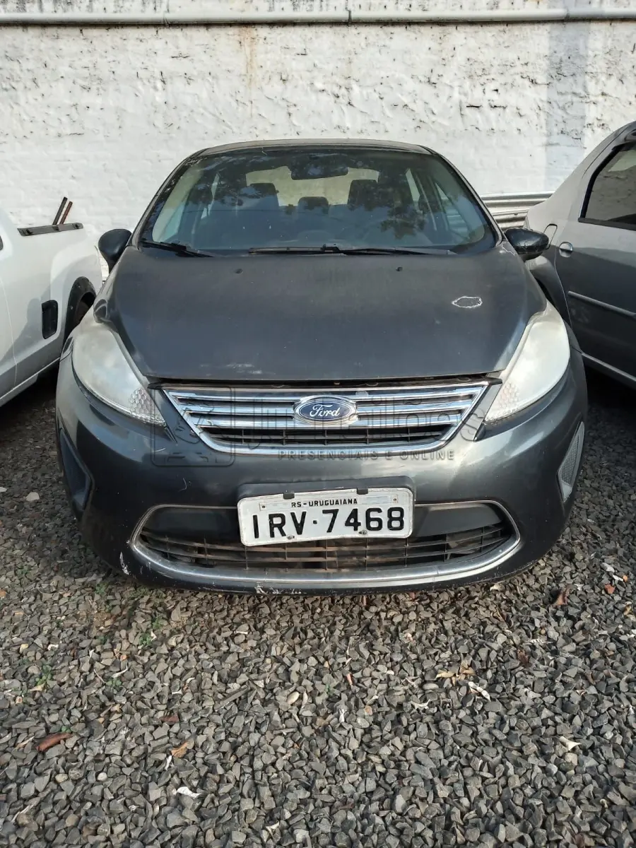 LOTE 006 - FORD FIESTA SE