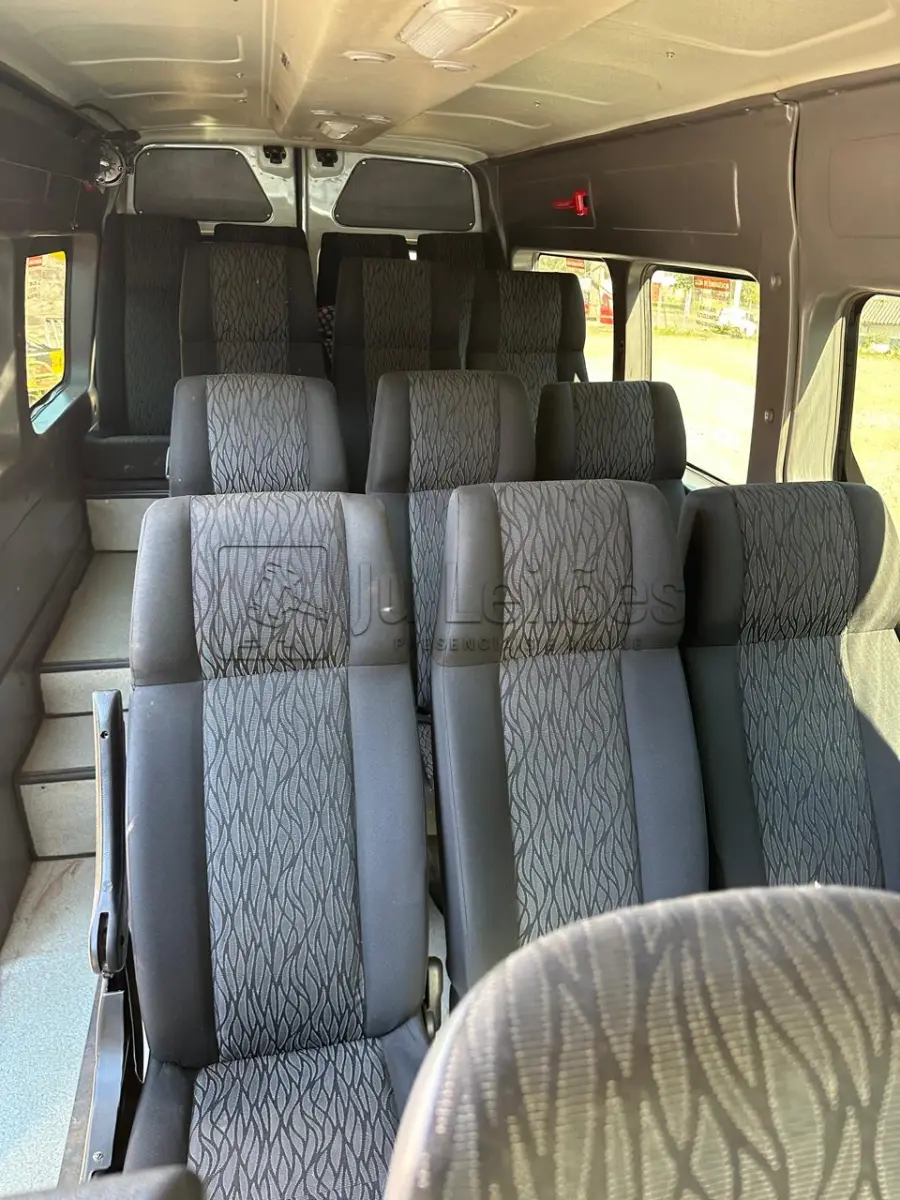 LOTE 001 - RENAULT/MASTER RETH ACES MICROÔNIBUS