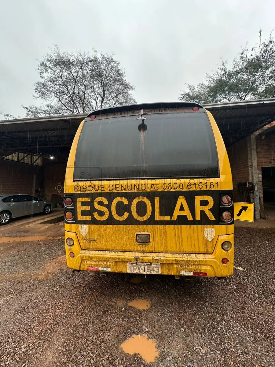 LOTE 010 - MARCOPOLO/VOLARE V8L ESCOLAR