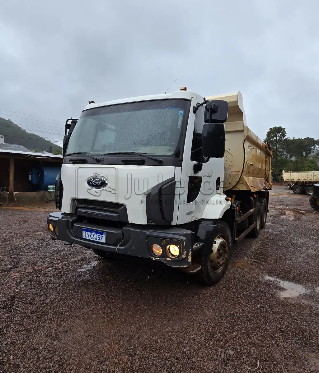 LOTE 008 - FORD/CARGO 2629 6X4