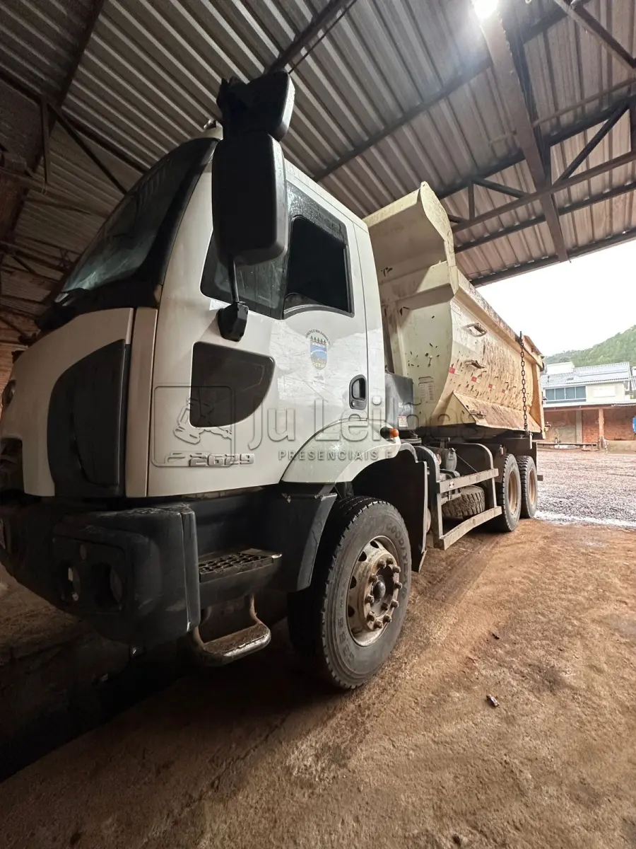LOTE 006 - FORD/CARGO 2629 6X4
