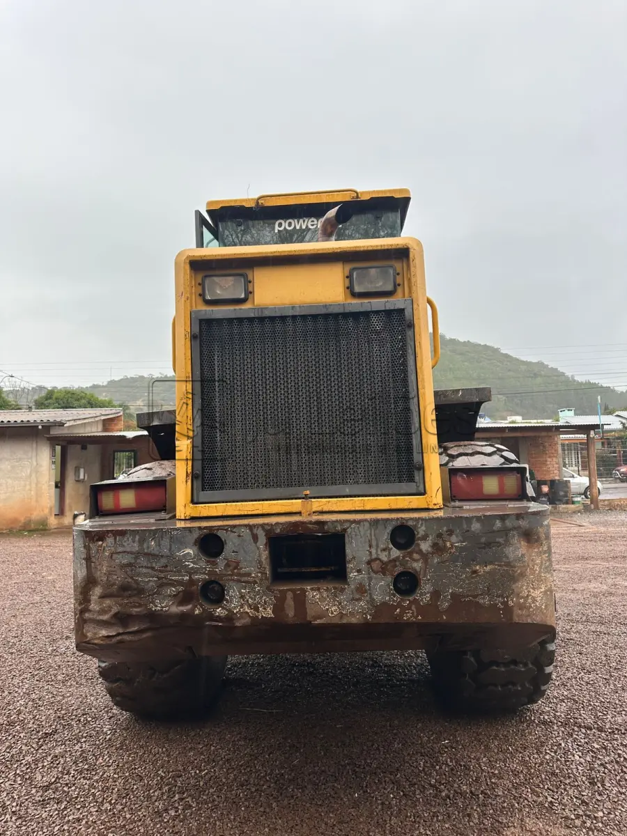 LOTE 015 - CARREGADOR POWER ZZ MODELO 937A