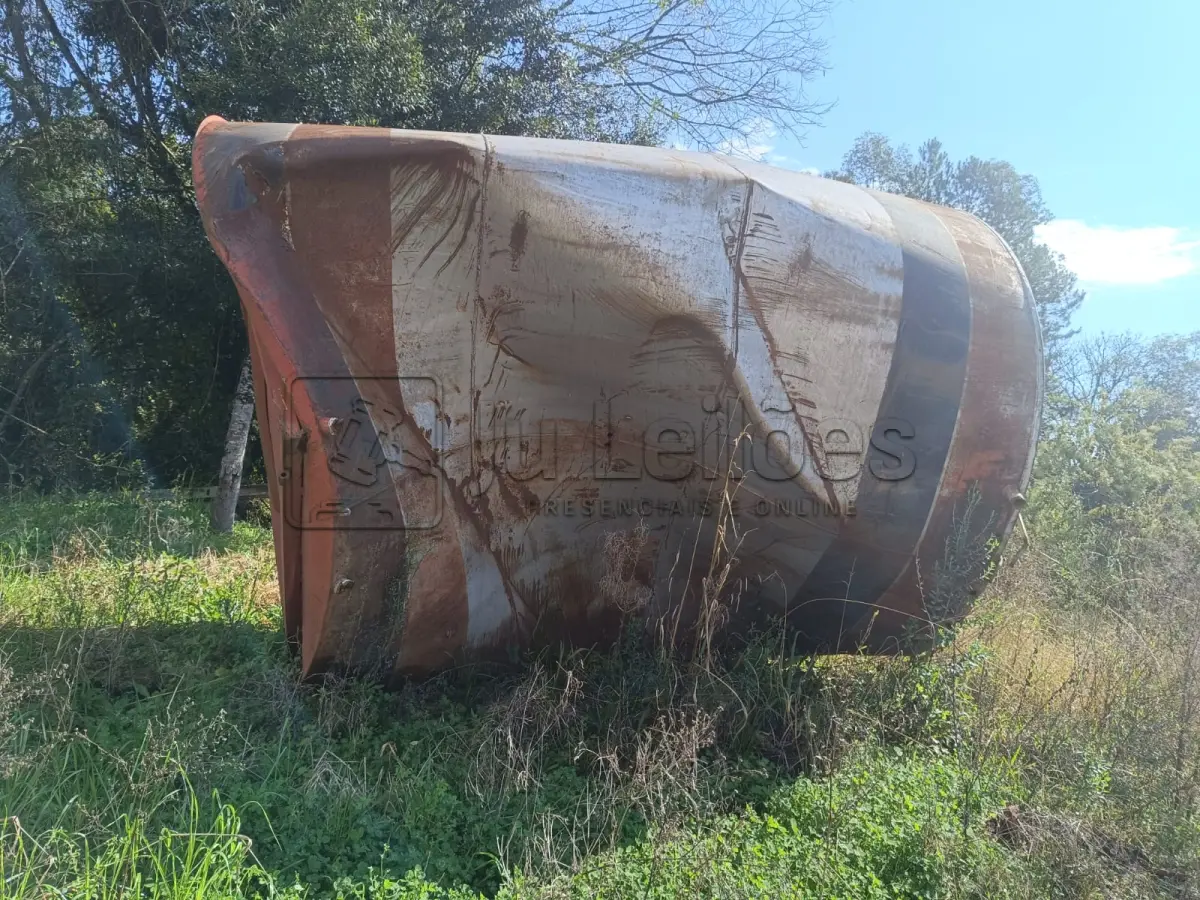 LOTE 025 - RESERVATÓRIO DE ÁGUA EM METAL 20.000L