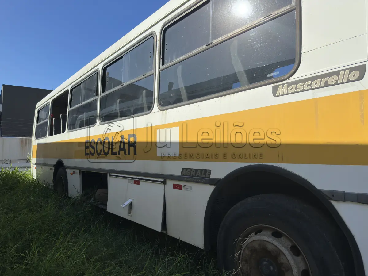 LOTE 002 - ÔNIBUS AGRALE