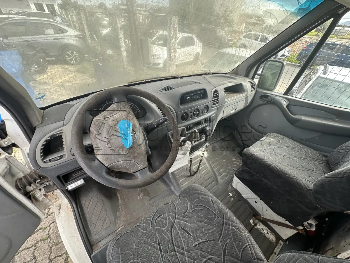 LOTE 006 - M.BENZ/SPRINTER