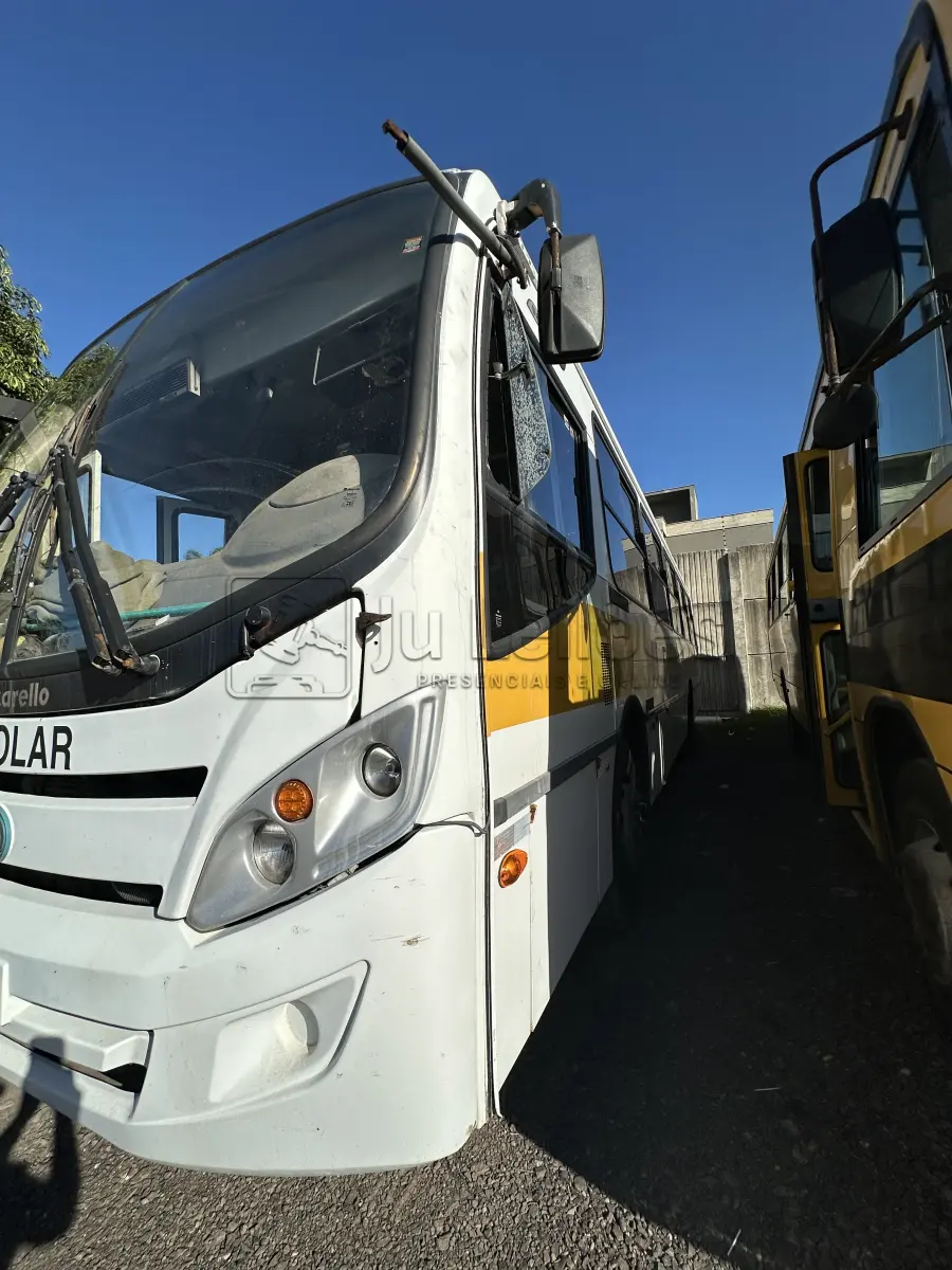 LOTE 005 - ÔNIBUS AGRALE