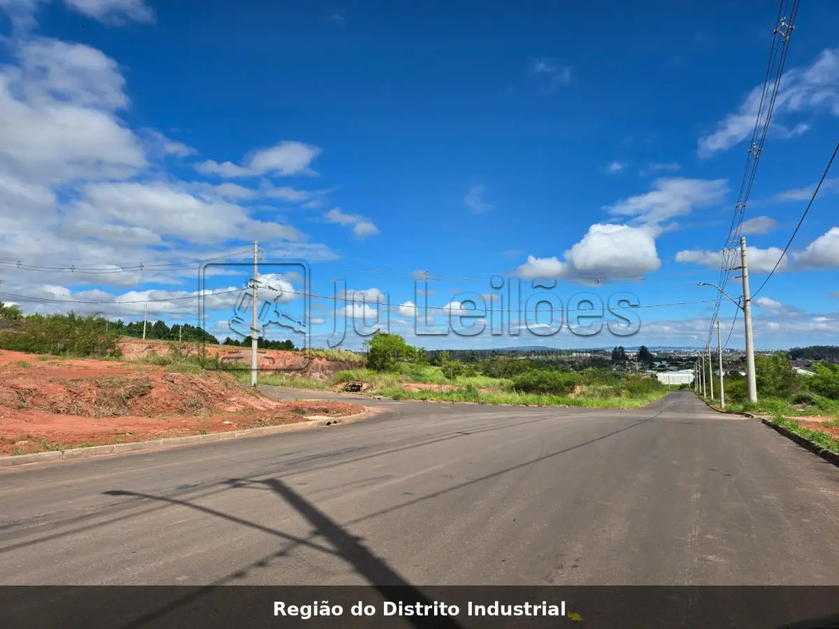 LOTE 014 - TERRENO NO DISTRITO INDUSTRIAL - MATRÍCULA 49.423