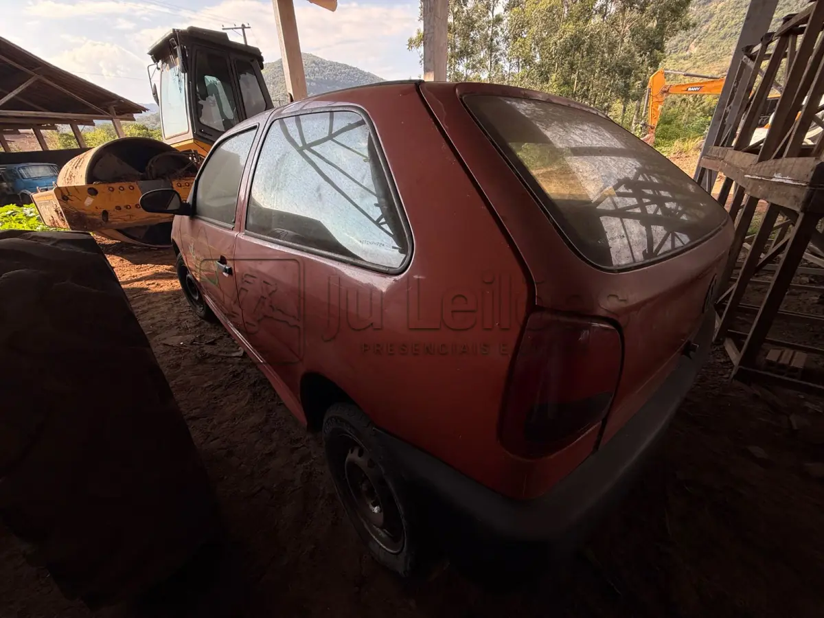 LOTE 010 - VW/GOL SPECIAL