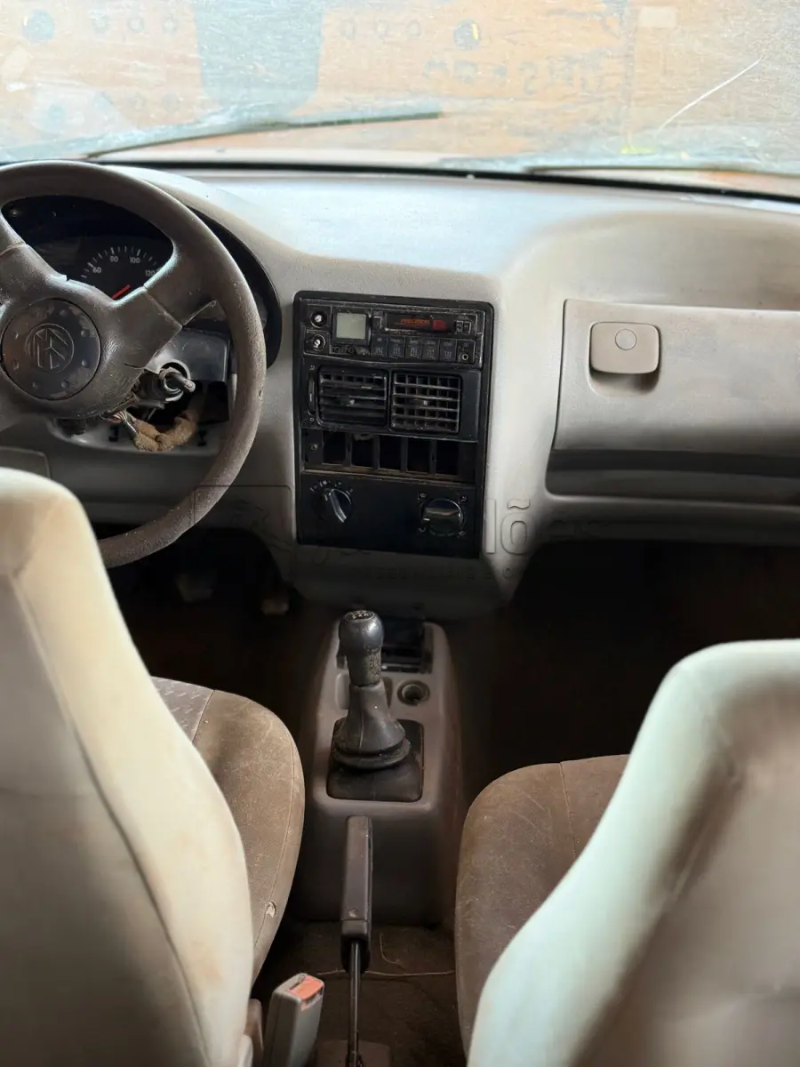 LOTE 010 - VW/GOL SPECIAL