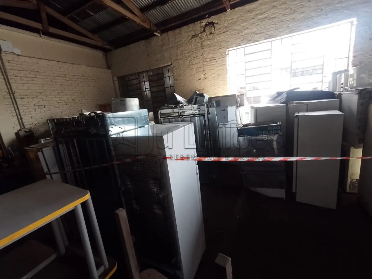 LOTE 018 - ITENS REFRIGERADOS
