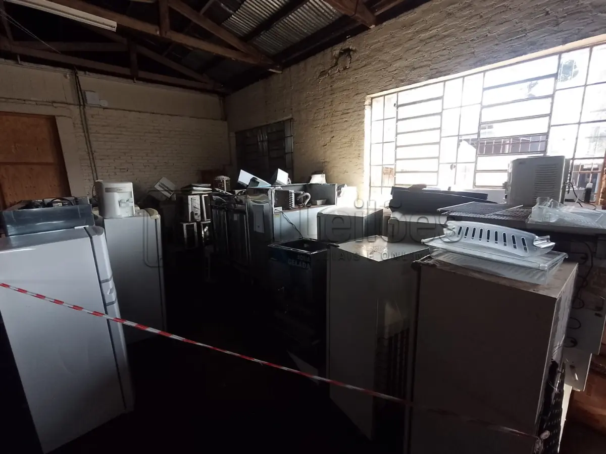 LOTE 018 - ITENS REFRIGERADOS