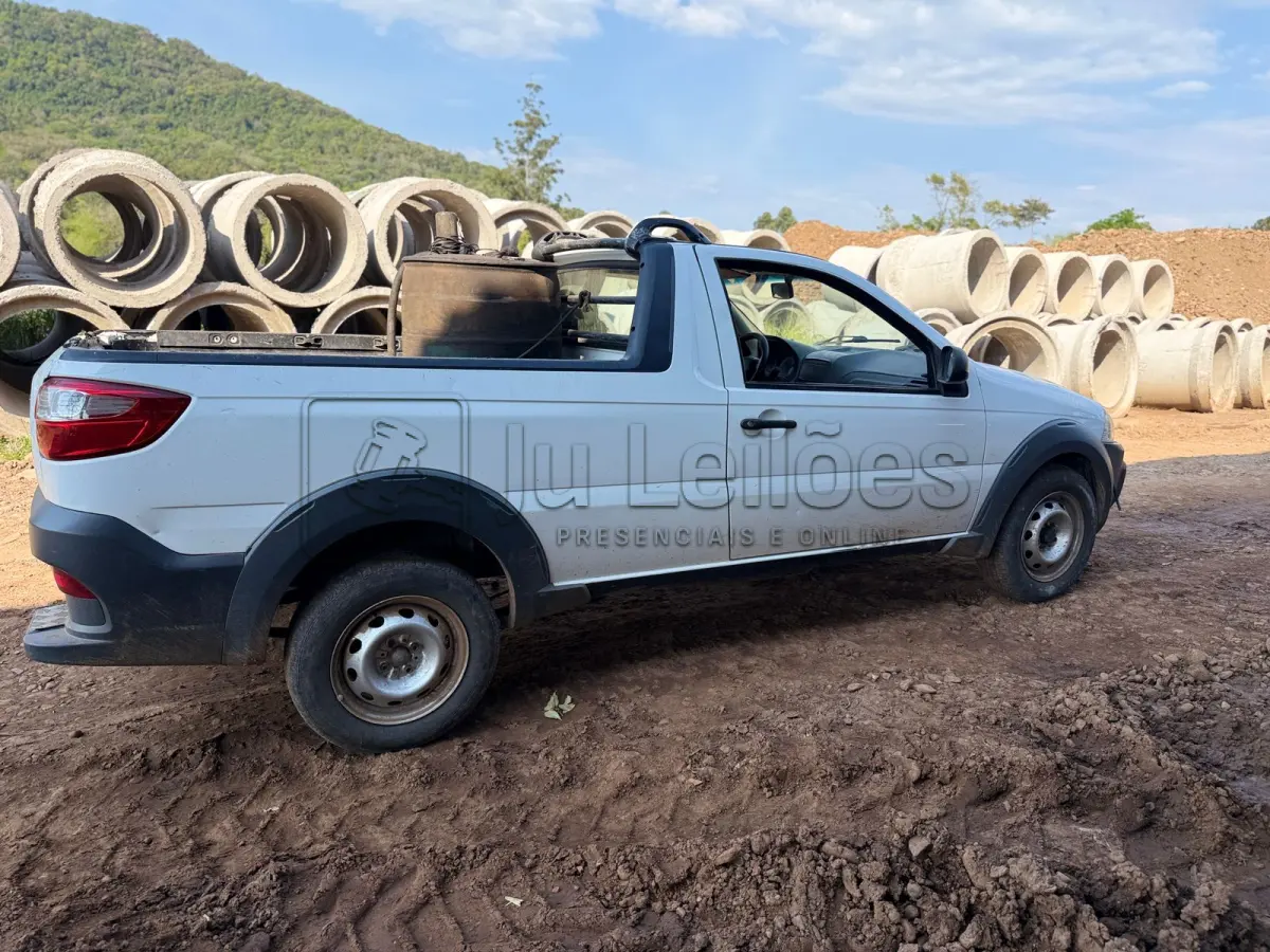LOTE 004 - FIAT/STRADA WORKING