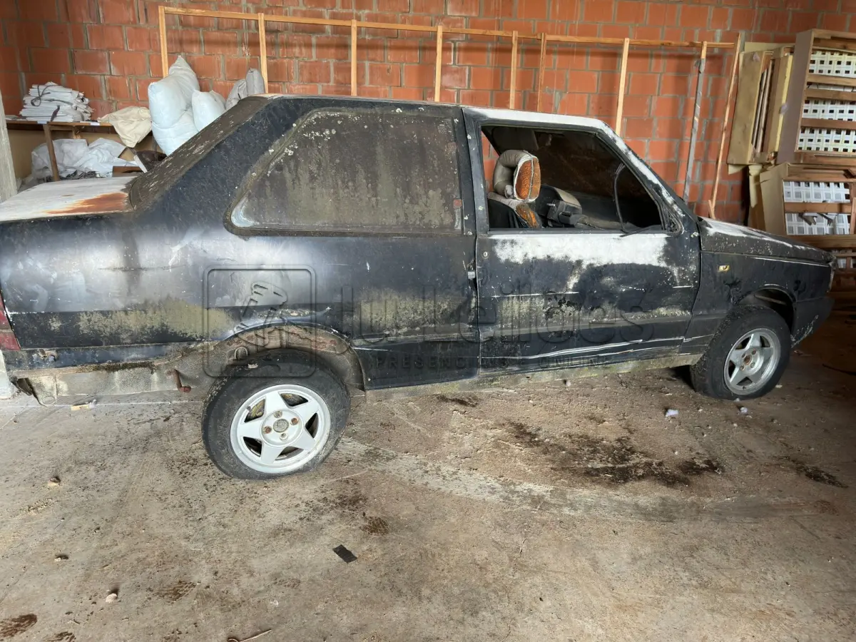 LOTE 002 - FIAT PREMIO S / SUCATA