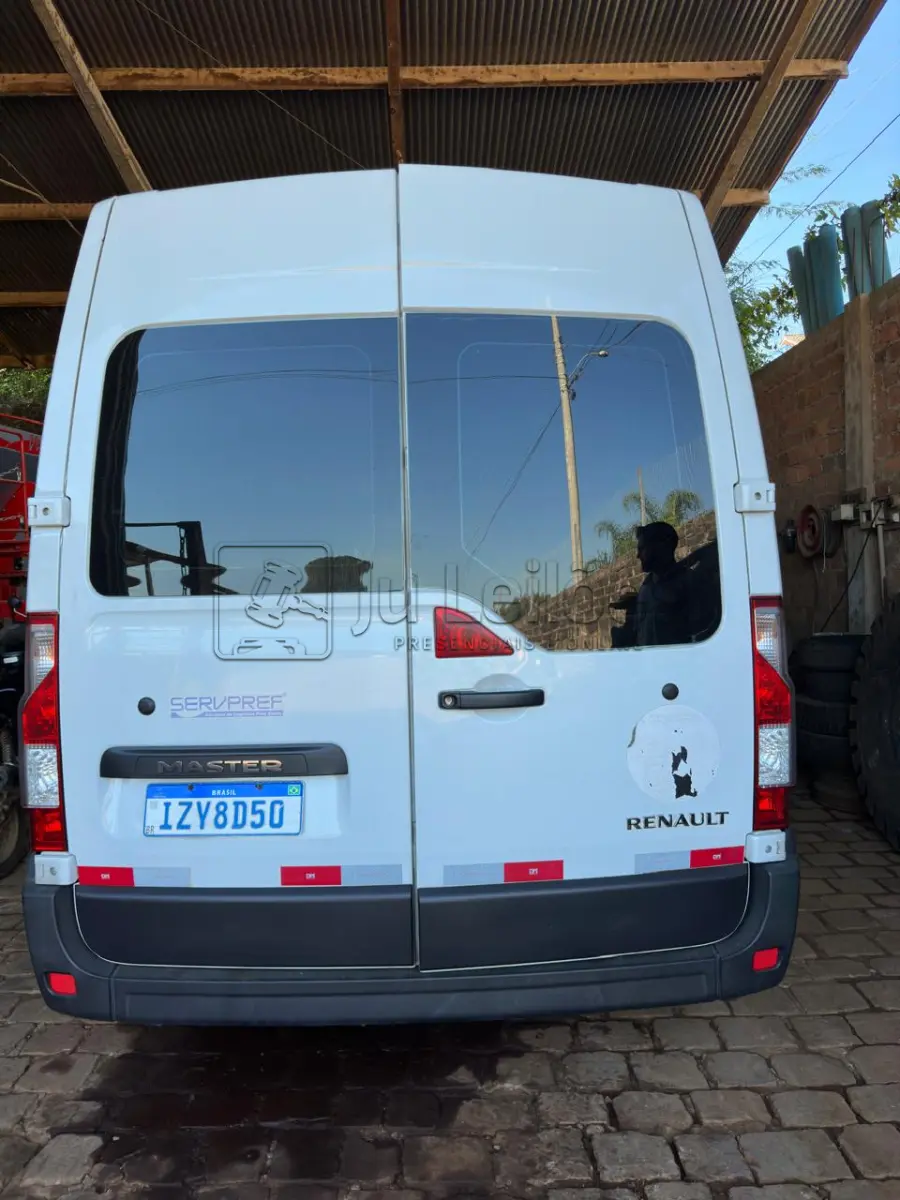 LOTE 001 - RENAULT/MASTER RETH ACES MICROÔNIBUS
