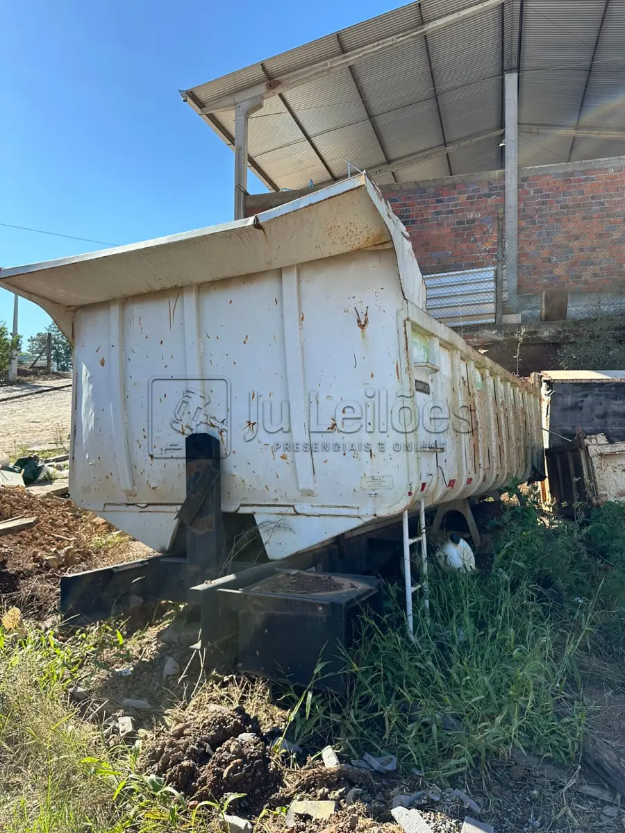 LOTE 009 - CAÇAMBA