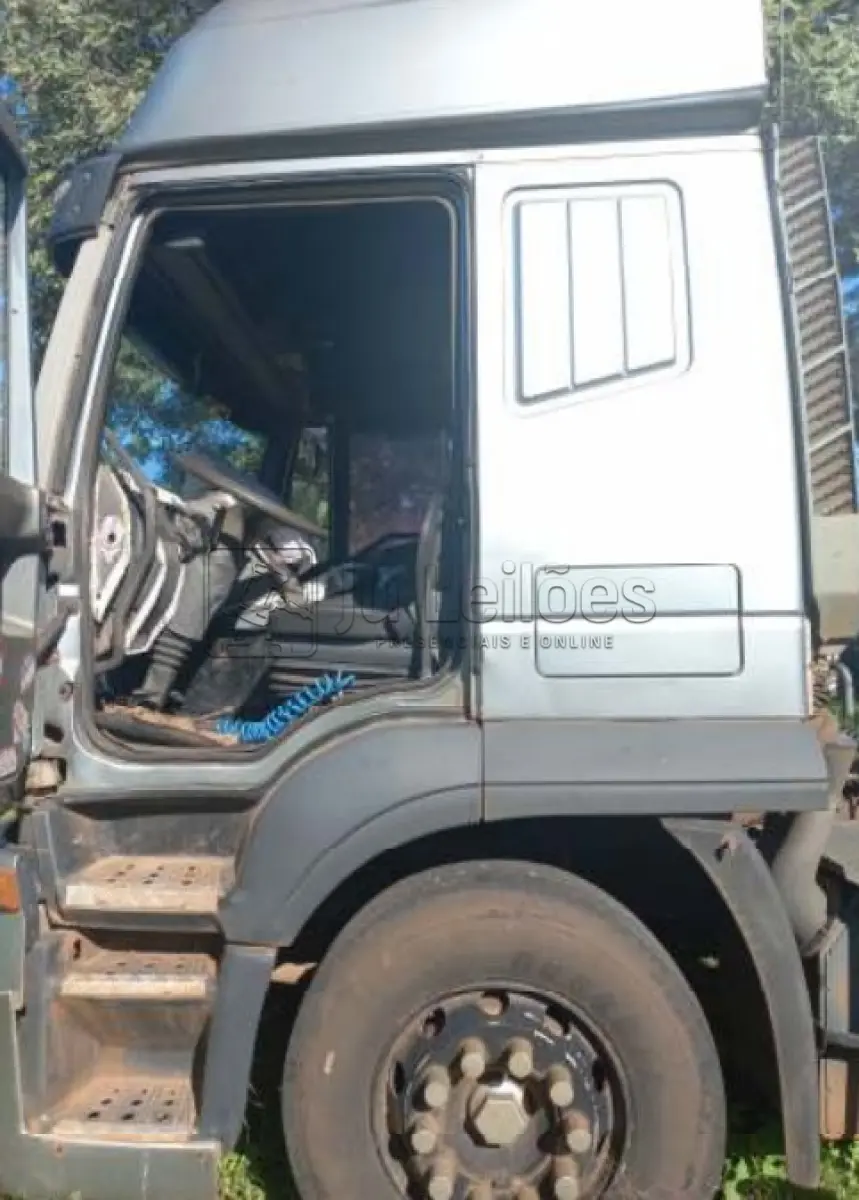 LOTE 018 - IVECO /STRALIHD