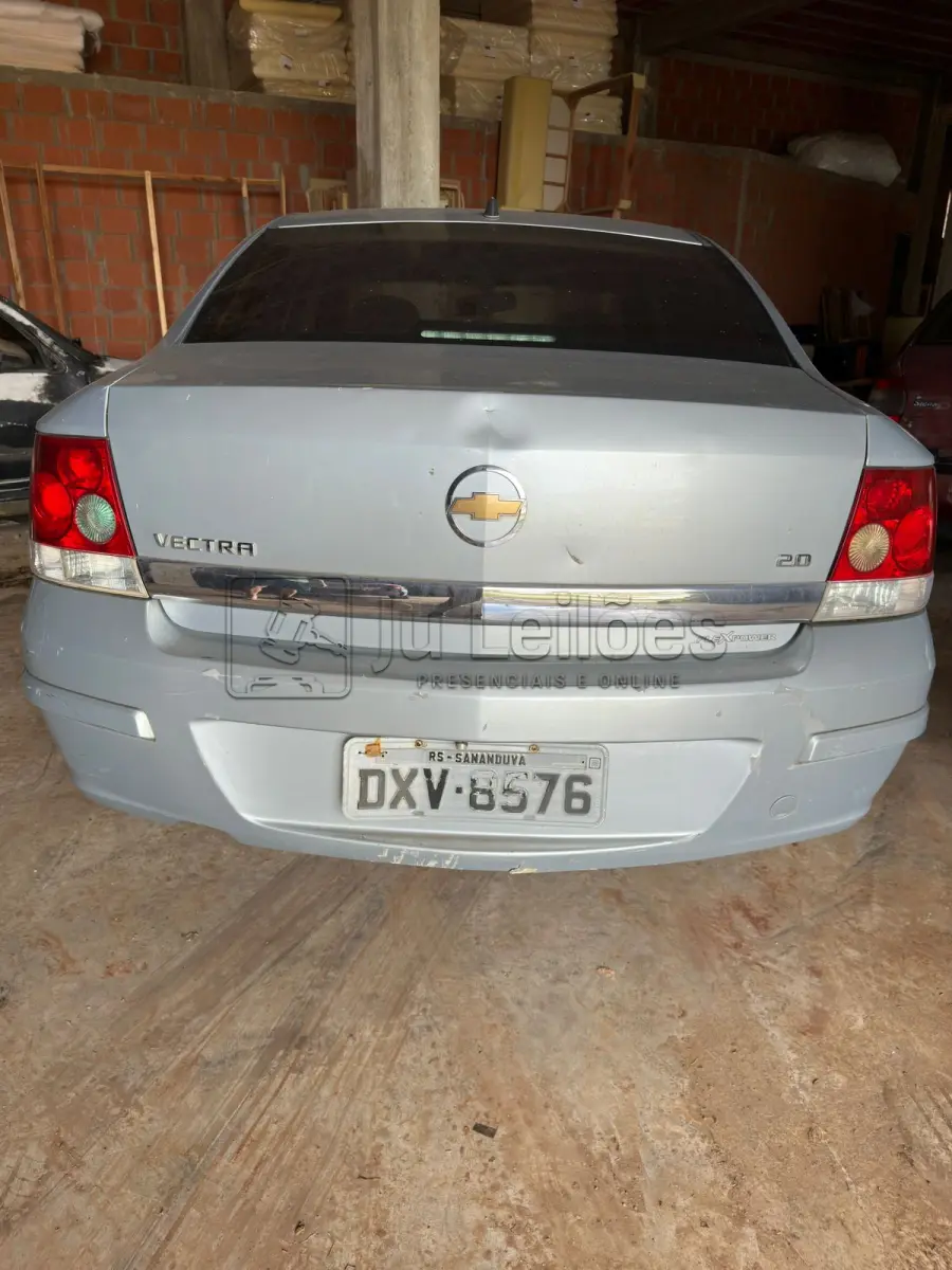 LOTE 021 - GM/ VECTRA SEDAN ELEGANCE