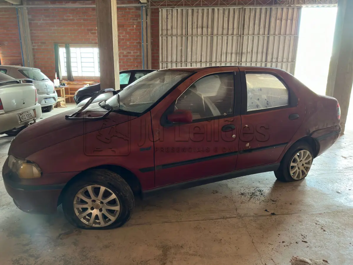 LOTE 008 - FIAT SIENA 6MARCHAS