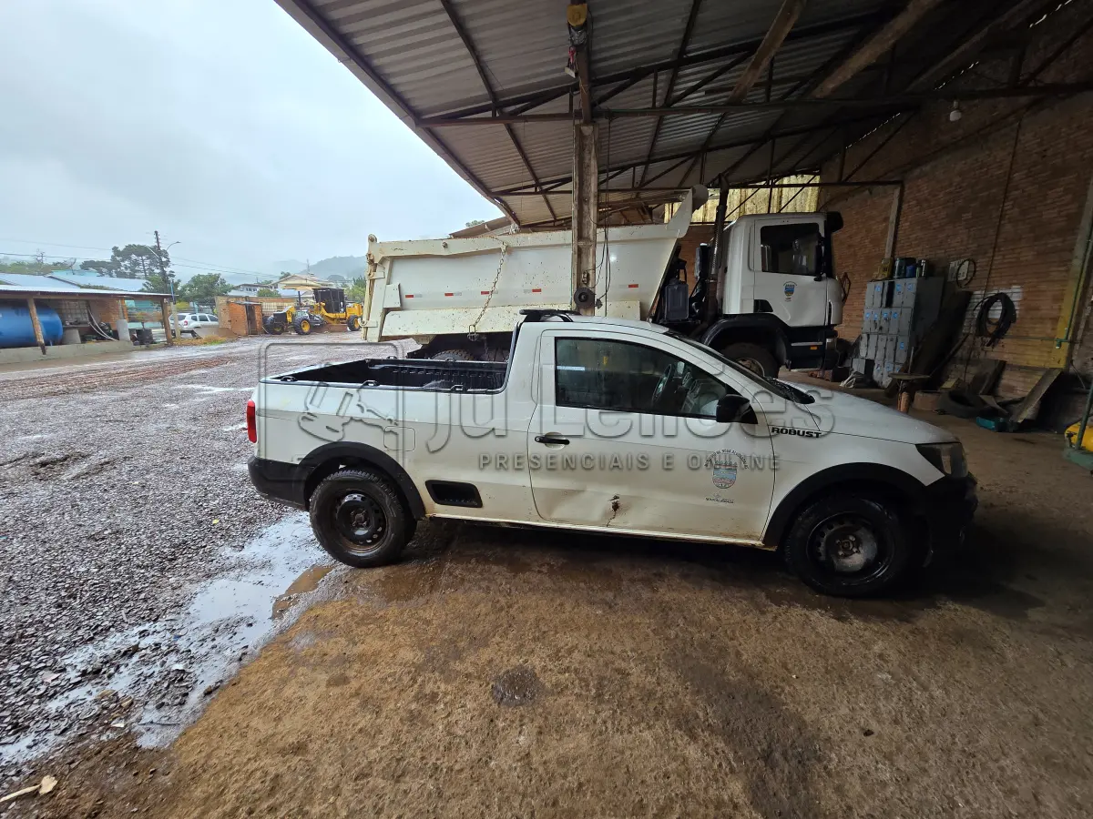 LOTE 002 - VW/NOVA SAVEIRO ROBUST