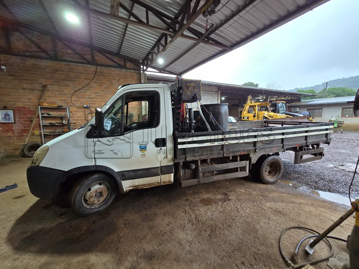 LOTE 007 - IVECO/DAILY 55C16 CS