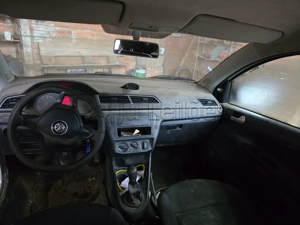 LOTE 003 - VW/NOVO GOL TL