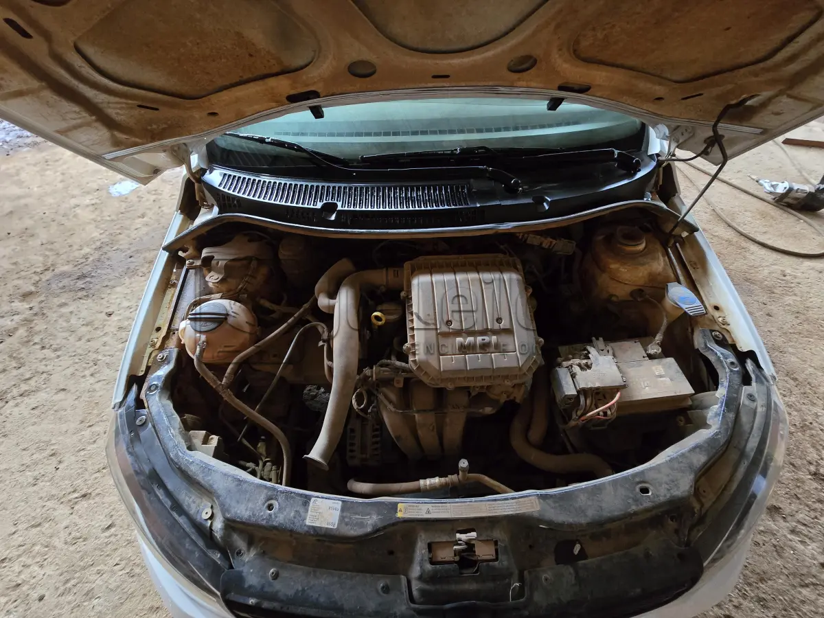 LOTE 003 - VW/NOVO GOL TL
