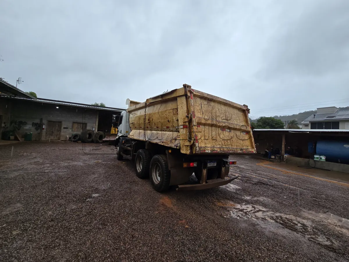 LOTE 008 - FORD/CARGO 2629 6X4