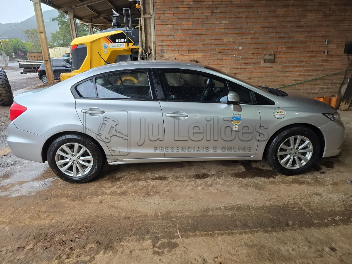 LOTE 001 - HONDA/CIVIC LXS