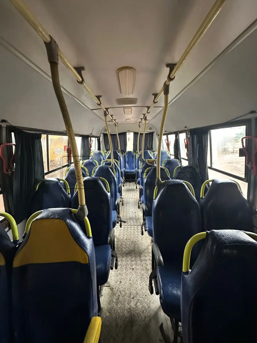 LOTE 010 - MARCOPOLO/VOLARE V8L ESCOLAR
