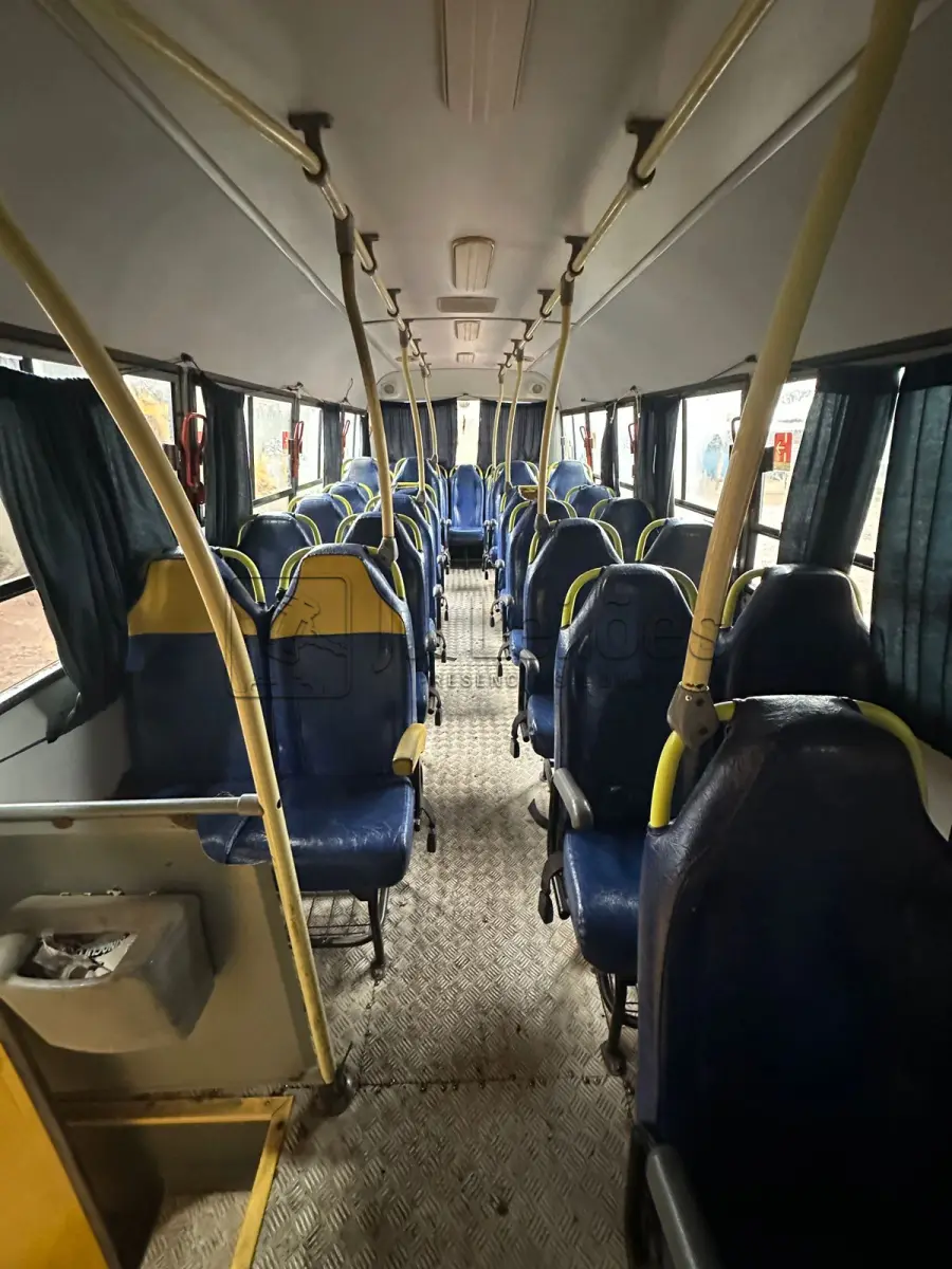 LOTE 010 - MARCOPOLO/VOLARE V8L ESCOLAR