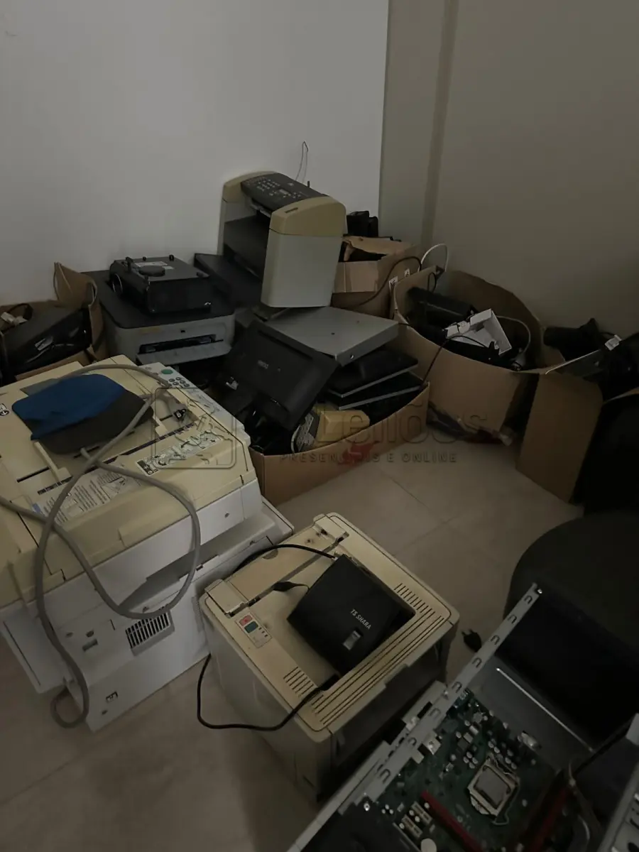 LOTE 029 - LOTE 03 - SUCATA DE INFORMÁTICA