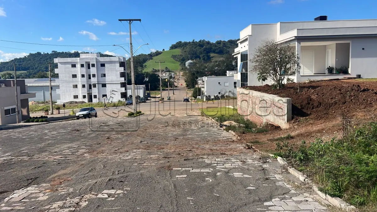 LOTE 033 - IMÓVEL URBANO COM ÁREA 500,00m²,