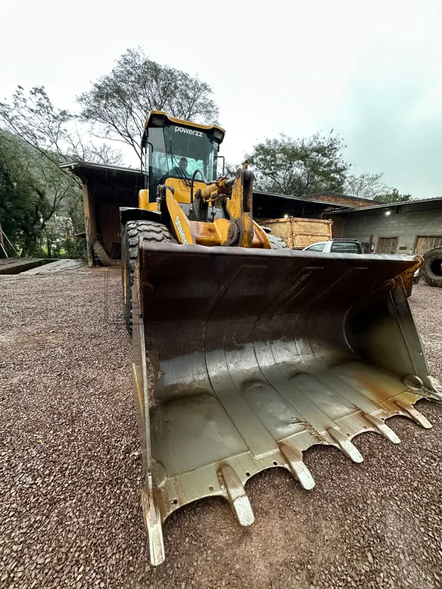 LOTE 015 - CARREGADOR POWER ZZ MODELO 937A