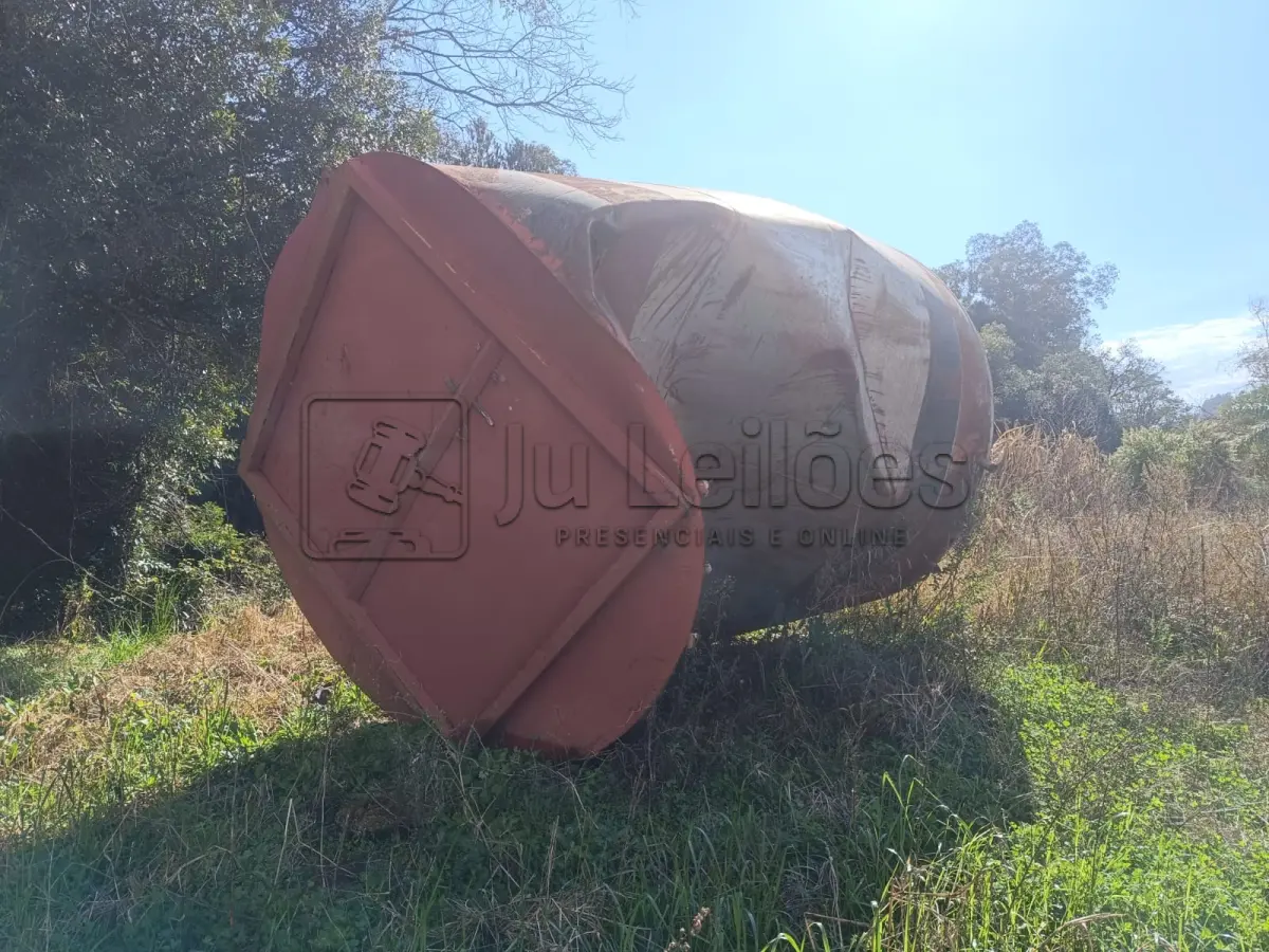 LOTE 025 - RESERVATÓRIO DE ÁGUA EM METAL 20.000L