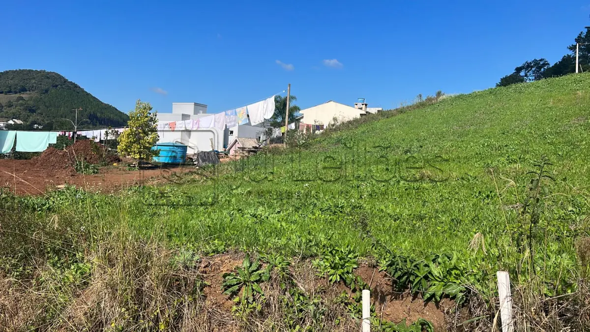 LOTE 033 - IMÓVEL URBANO COM ÁREA 500,00m²,