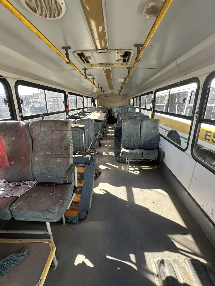 LOTE 004 - ÔNIBUS AGRALE