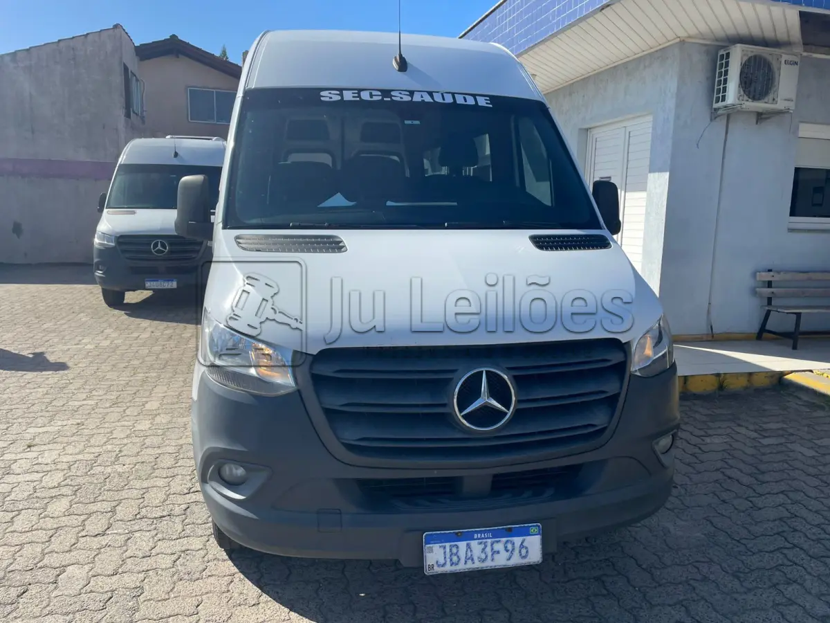 LOTE 024 - M.BENZ 416 RR MO